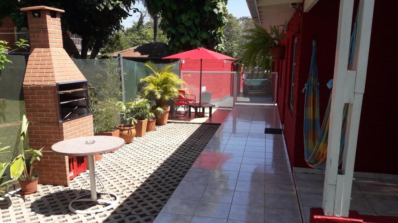 En Familia Villa Puerto Iguazú Exteriör bild
